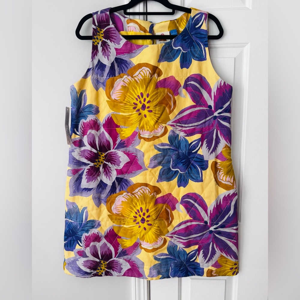 Farm Rio Floral Sleeveless Quilted Shift Mini Dress - Picture 5 of 13